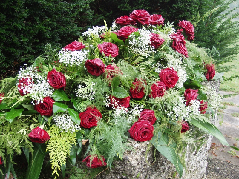 funeraire-ROCBARON-min_roses-61203